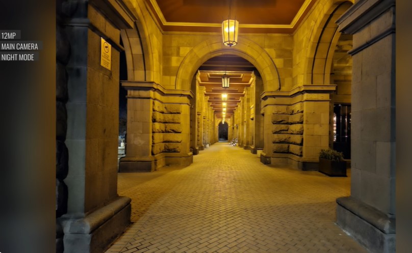 Samsung Galaxy S23+ Night Mode Image Review